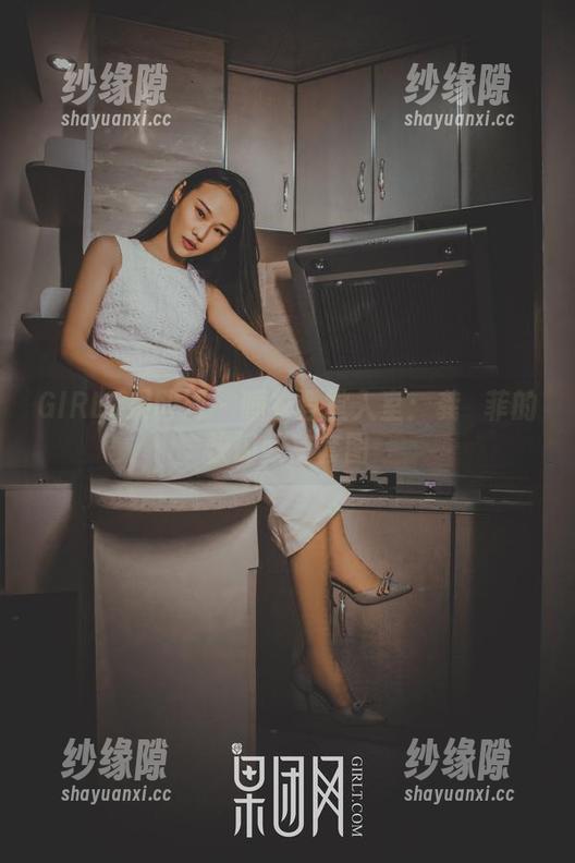 GIRLT果团网-龚玥菲 GIRLT果团网 - 睡衣登堂入室:龚玥菲的快闪教室套图
