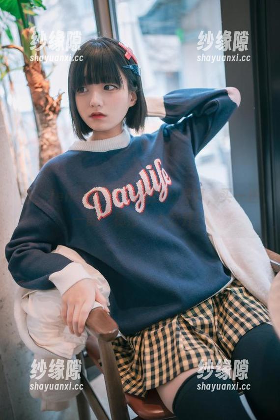 看，Jenny(정제니)在线的写真，买一送一的“秘密”大公开！
