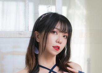 Leah梓未的制服之旅:在线展示这些呀,图片太好玩了!