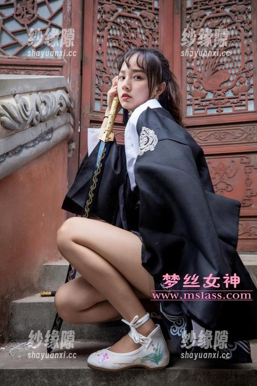 MSLASS梦丝女神-张琪瑛 MSLASS梦丝女神 - 张琪瑛—新模女神:实话实说私房照合集!