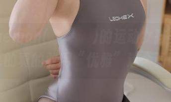 Maruemon(마루에몽)的运动女孩美图，分享的真的敢用“优雅”这个词吗？