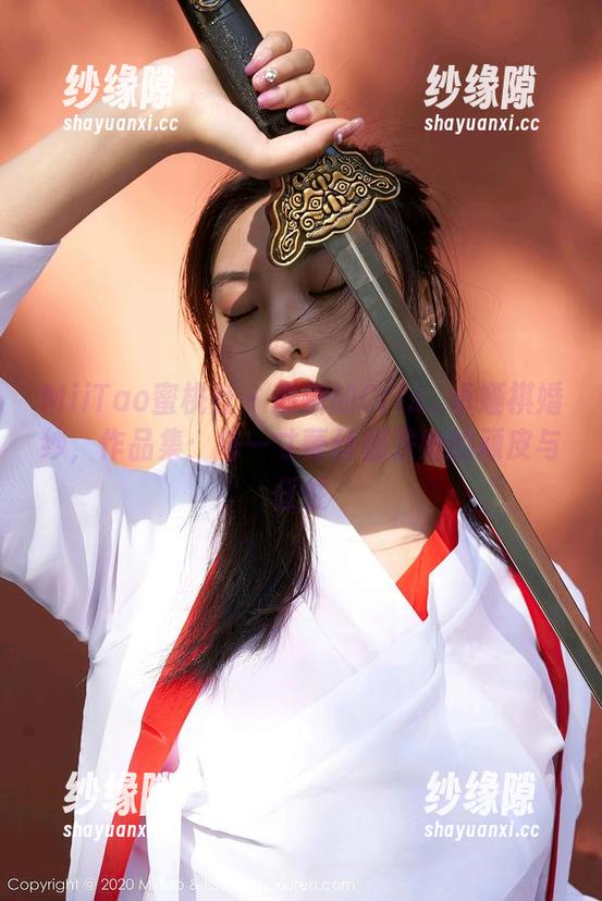 MiiTao蜜桃社-Cris_卓娅祺 MiiTao蜜桃社 - 最新的Cris_卓娅祺婚纱,作品集:每一寸蕾丝都是她的顽皮与任性