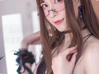 再次更新!Sakiiii翎柒的白色流云,像一盏隐隐绰绰的灯,可能需要不少脑补才能懂她要表达点啥。