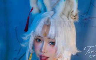 Tiny Asa的“死库水”：写真集下载，保管好，不然水会流出来哦！