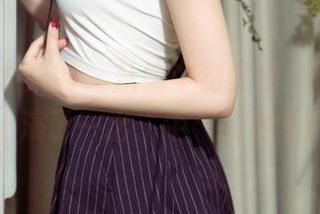 UGirls尤果网 - 从奶牛到美图,佟蔓给我们上演了一出“牛”的视觉剧!