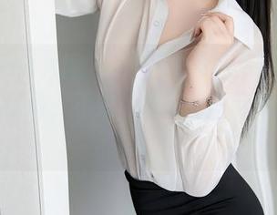 Xiuren秀人网 - 婠婠么的粉色写真合集,想让人舔屏,不如让我先舔一下我的大西瓜?
