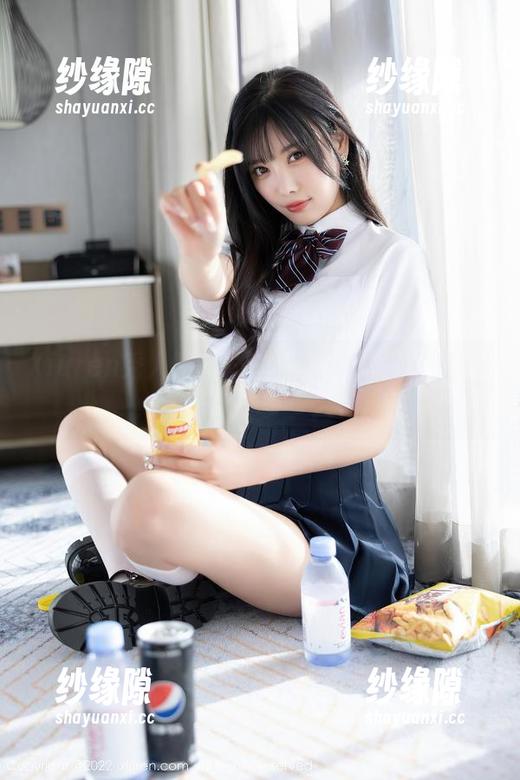 Xiuren秀人网-小海臀Rena Xiuren秀人网 - 小海臀Rena的居家写真:一张床,多少火花?