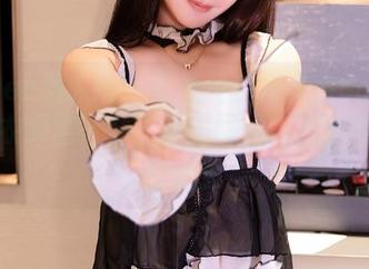 Xiuren秀人网 - 在线抢购赵惟依coco穿的毛衣原图,穿上不显胖,只是围着贪吃的我!