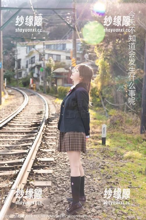 YouMi尤蜜荟-Mila豆嘟嘟 YouMi尤蜜荟 - Mila豆嘟嘟秘书写真集:幽默感满分,工作压力全没了!