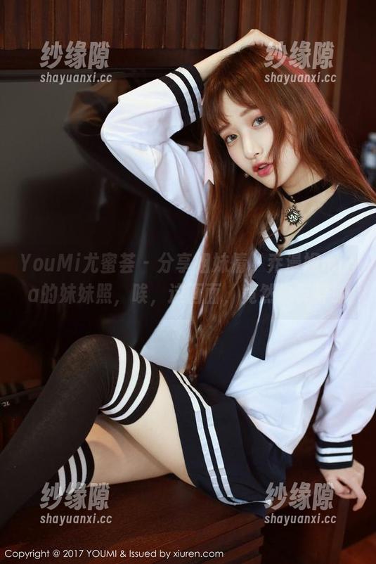 YouMi尤蜜荟-乔漫妮mina YouMi尤蜜荟 - 分享姐妹情,乔漫妮mina的妹妹照,唉,这画面,竟然也算养眼