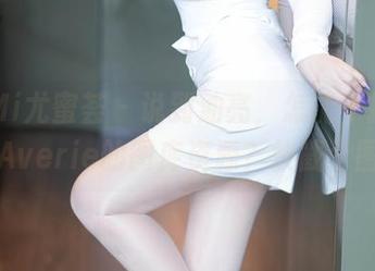 YouMi尤蜜荟 - 说到油亮,怎能不提柴婉艺Averie的图库资源?快截个图!