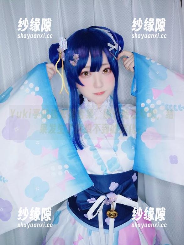 Yuki亭 Yuki亭的连衣裙合集,刚开始想夸她,结果发生了意想不到的变化。