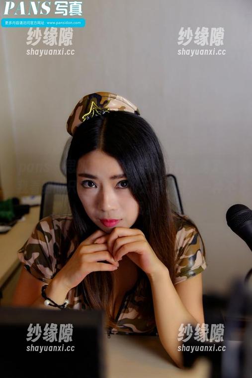 pans-思妍 pans - 思妍和她的水手服写真,绝了,我看到的只是套图里的无尽夏日,一种不说的潮气。