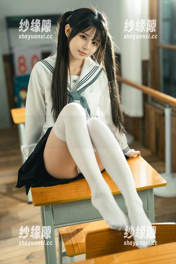 又一个rua阮阮的私拍，初恋缎带的柔软气息弥漫！