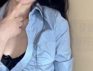 最新美图:倦倦喵变身天使,你会觉得她什么时候能再来一杯咖啡吗?