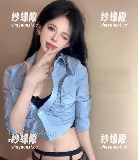 倦倦喵 最新美图:倦倦喵变身天使,你会觉得她什么时候能再来一杯咖啡吗?