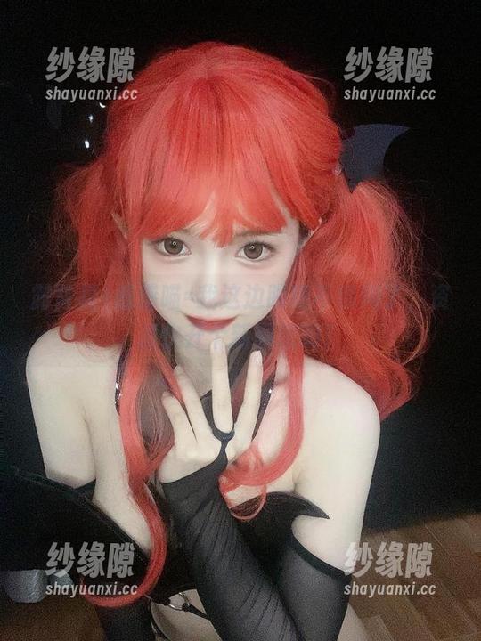 露背裙+倦倦喵=我这边眼睛不够用了，资源快开个新频道啊！