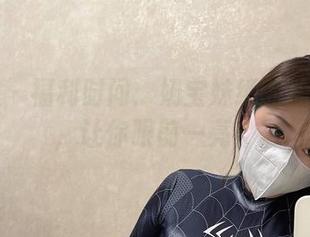 微密圈 - 福利时间:奶宝妹纸的油亮作品,让你眼前一亮!