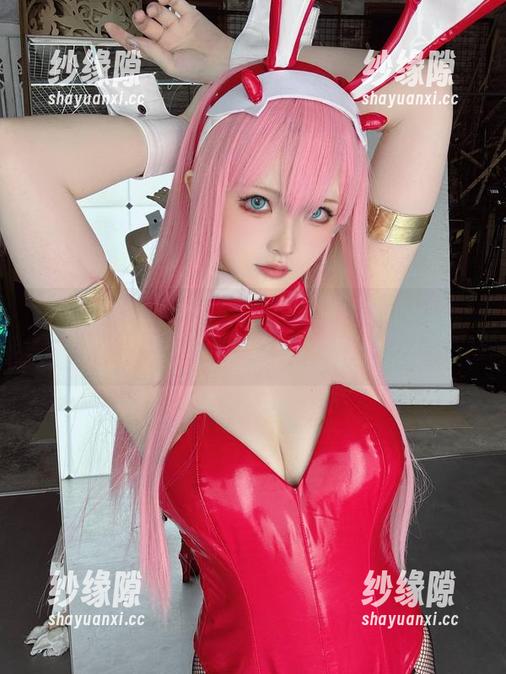 屿鱼yukako 屿鱼yukako的月影合集:光影交错间,偷偷藏着的俏皮感