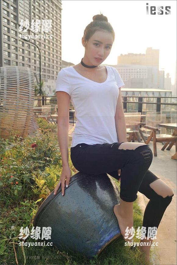 异思趣向-诗琪 异思趣向 - 诗琪与她的作品:剧情转折让我一脸懵!