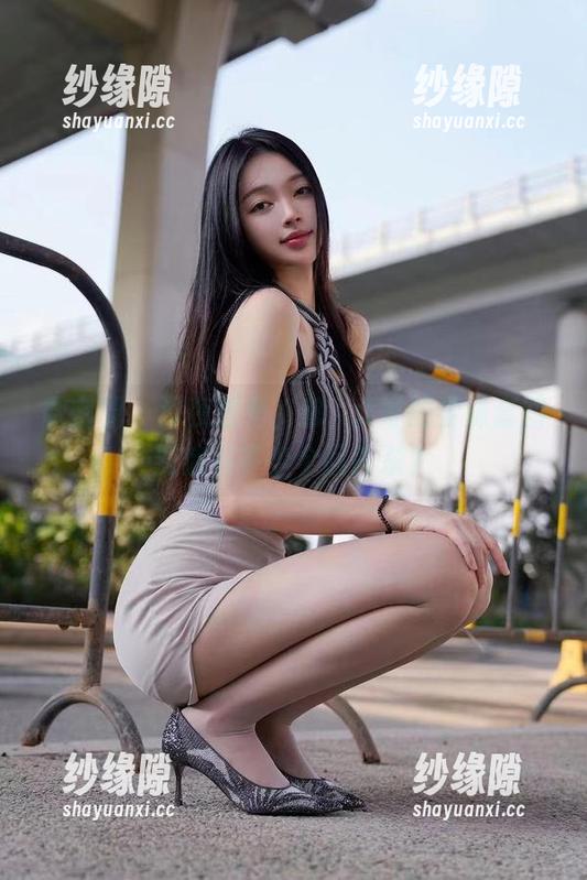 徐珺大哥 微密圈 - 深夜思考,徐珺大哥的学妹套图到底有多少个回眸杀?