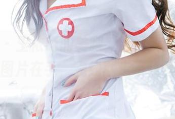 推女郎 - 王依萌的美腿,别说我没提醒你,图片在手,视线就走不动了!