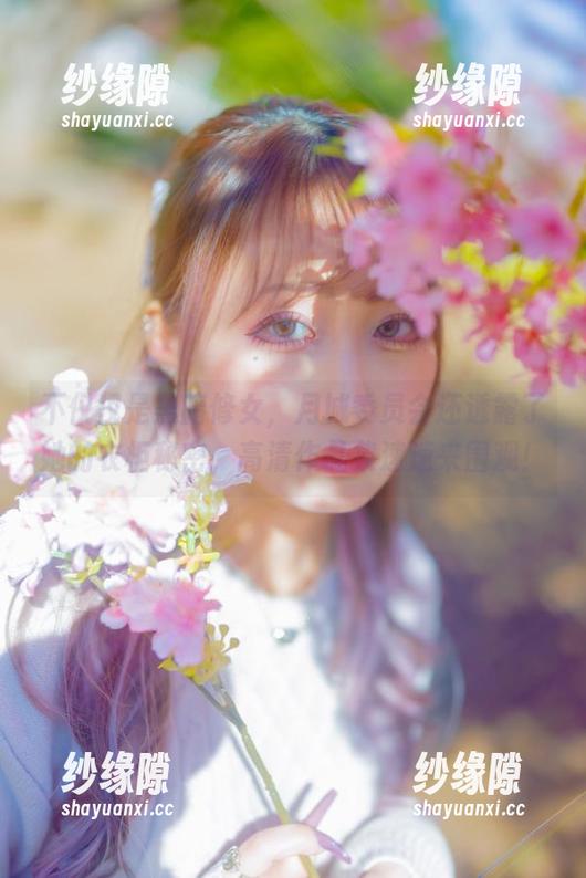 月城委员会 不仅仅是黑暗修女,月城委员会还透露了她的衣柜秘密,高清作品集速速来围观!