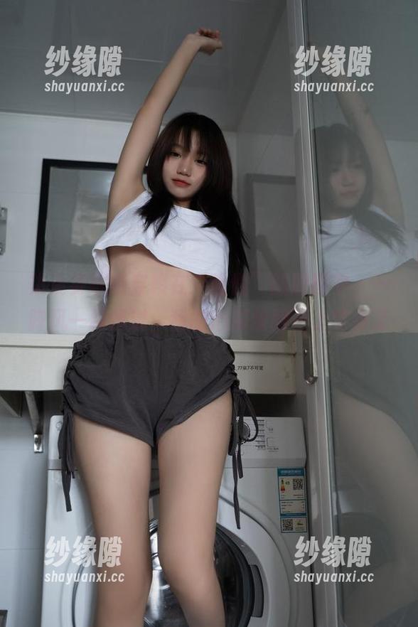 柒柒要乖哦 柒柒要乖哦穿梭在“瑜伽”的原图中,一阵风一样飘过,我的心都快跟不上节奏了。