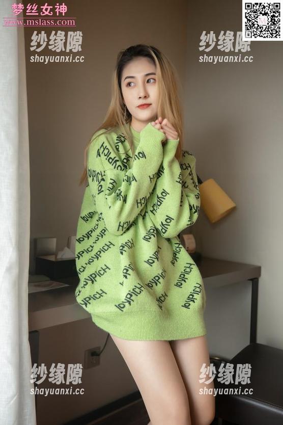 梦丝女神-玥玥 梦丝女神 - 当玥玥扔掉所有黑色丝袜,坠入那片迷人的白色丝袜空间,照片作品全都变得温柔起来!