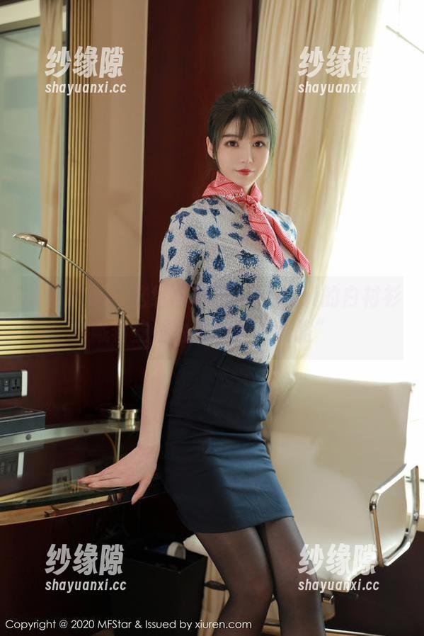 模范学院 - 这组写真里，77qiqi的白衬衫藏着些不为人知的“套路”