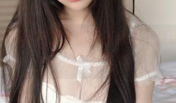 在线领略樱井宁宁的眼镜合集,见证她的“镜”魅力!
