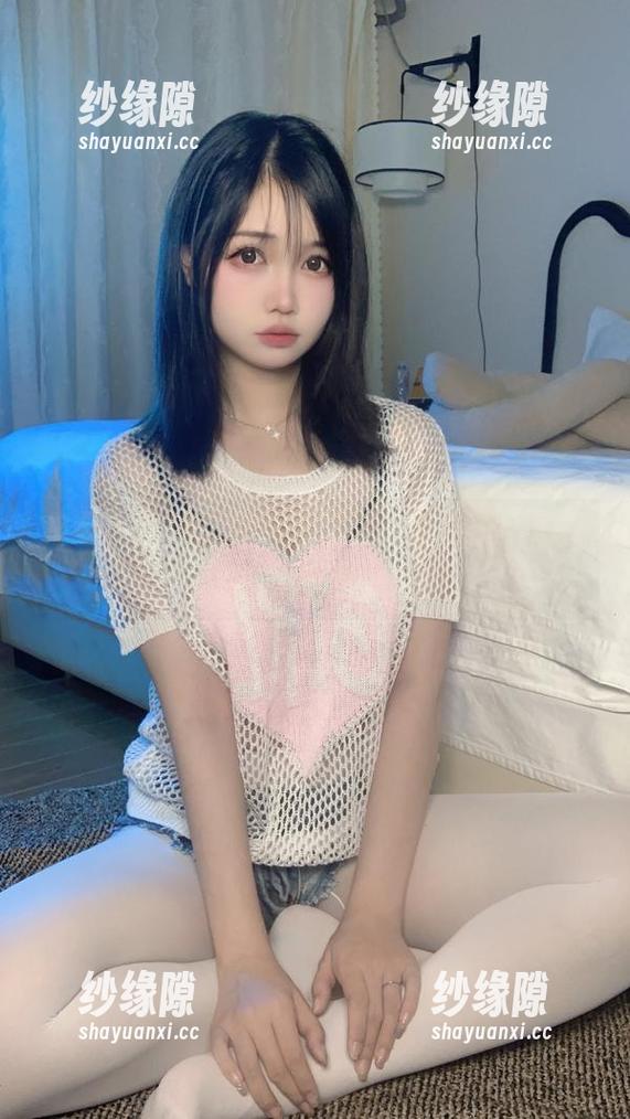 洛桑w伊梓 洛桑w伊梓,兔女郎写真,更新了。谁还能抗拒这种画风呢?