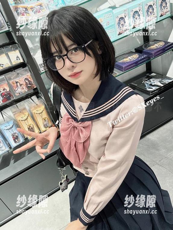眼酱大魔王w 眼酱大魔王w美脚套图,谁还敢说腿部不重要?