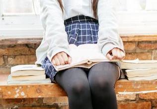 这一组神乐坂真冬的温柔写真,原图里有多少隐秘的暗招?