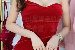 秀人网 - 看Carol周妍希的这组泳装图片，果然人靠衣装，水靠洋流