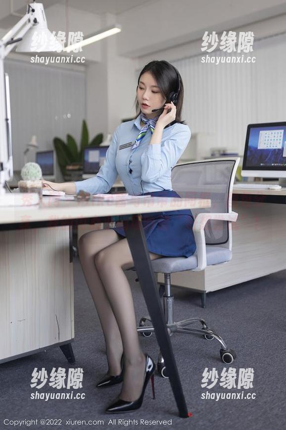 秀人网-Miko酱 秀人网 - Miko酱与吊带的同框,图包分享,我的内心小剧场吟诵“好想尝试”!