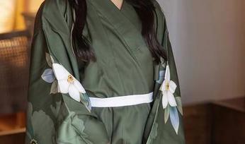 秀人网 - 成都风光+刘钰儿的新写真更新:发现这位女神在面对镜头时也会“紧张”哦?