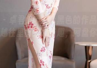 秀人网 - 卓君Jeanes黑色的作品就像负空间,越往里面挖越有趣,网盘你忍心不看?