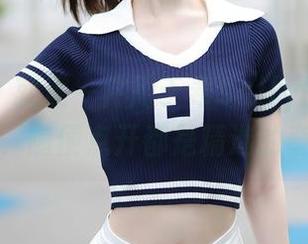 秀人网 - 就这一件周于希Sally的白衬衫图包,随便点开都是精选的奇遇。