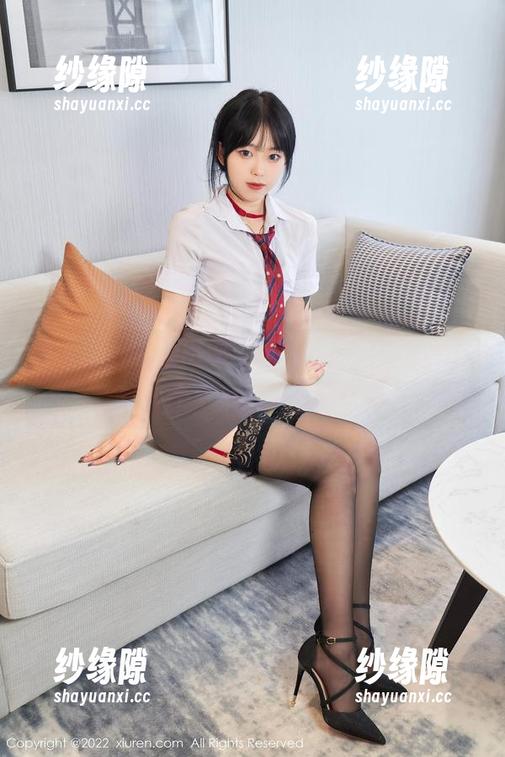 秀人网-拍黄瓜girl 秀人网 - 在线出现,拍黄瓜girl的护士日常,不拿手术刀也能优雅