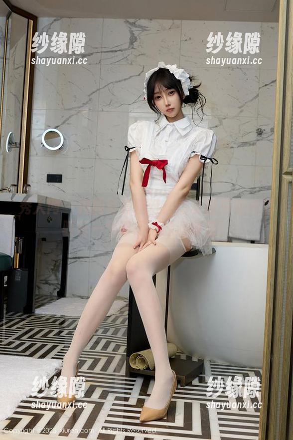 秀人网-李丽莎 秀人网 - 校园写真精选:看李丽莎如何驾驭每一个课间操的润滑剂!