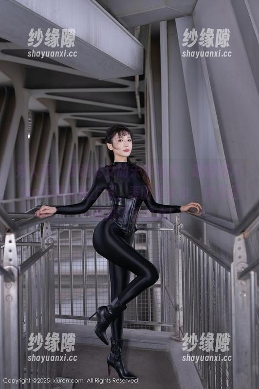 秀人网-谭睿琪Ailsa 秀人网 - 探访修女的未知领域,谭睿琪Ailsa写真集新上线,表面是头巾,内里是一颗段子手的心!