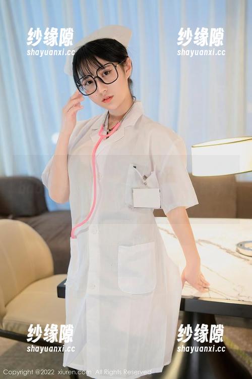 秀人网-颖仪baby 秀人网 - 看,这就是真正的比基尼,颖仪baby说无圣光才有意思,图包也别再磨蹭了!