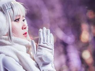 略带“女神”气息的秋楚楚不秃头,精选看一下。