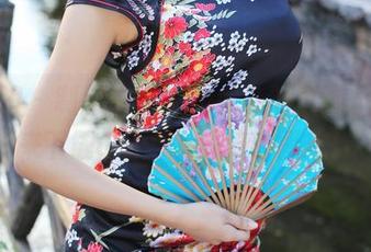 美媛馆 - 制服也能有如此多的可能性,快来下载Carina梦绮的图集!