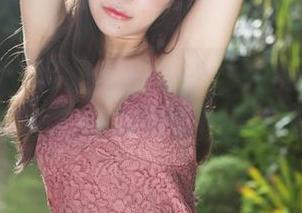 美媛馆 - 作品里的白丝，仓井优香随意摆着腿，好像在说你看我哦