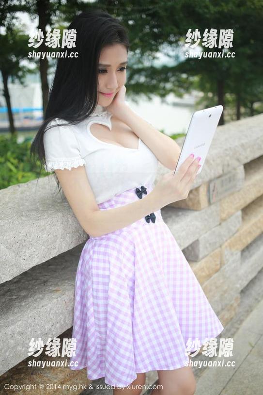 美媛馆-小夕juju 美媛馆 - 不怕你嫉妒,小夕juju女友的写真全集正在热辣辣上线。