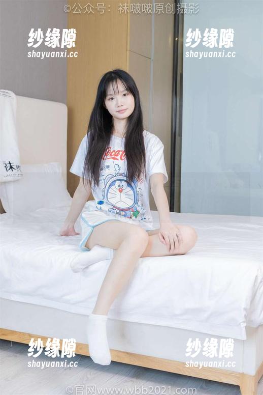 袜啵啵-甜甜圈 袜啵啵 - 探讨甜甜圈的双人写真:原图能打破那个火花,你们怎么做到的?