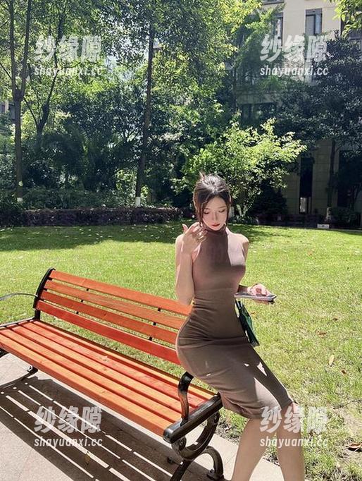 陈妮妮UNI 微密圈 - 陈妮妮UNI在这里,带来美图合集。脚丫子可是我心中的那片星空啦…