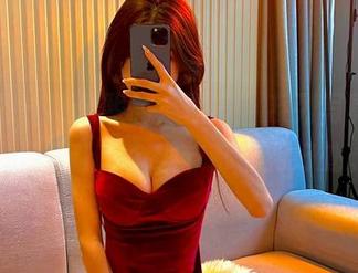 微密圈 - 黎允熙的“嘉宾”系列写真,高清资源让每个细节都恰到好处。